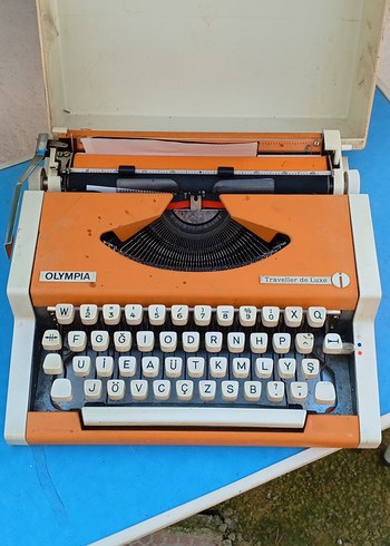 Turuncu Olympia Daktilo - Görsel 11