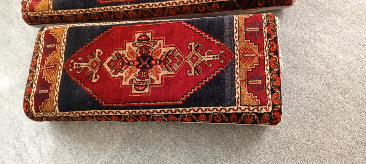 Koyu Kırmızı Desenli Geleneksel Halı - Görsel 5