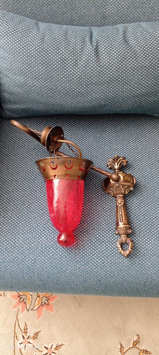 Kırmızı Camlı Klasik Avize Lambası - Görsel 2