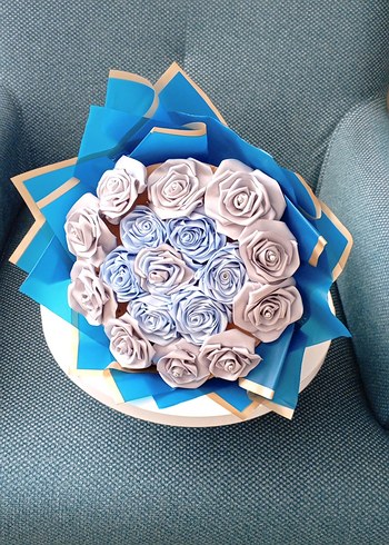 Kadınlar için Mavi ve Gri Çiçek Buket - Görsel 2