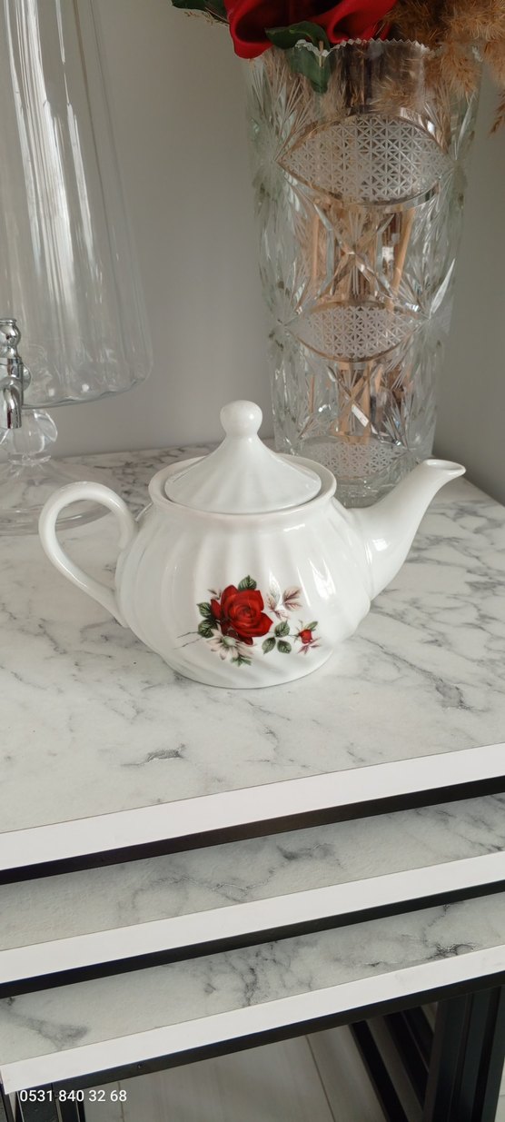 Beyaz Gül Desenli Seramik Demlik - Görsel 2