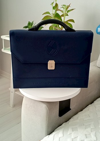 Laptop ve Evrak Çantası - Görsel 2