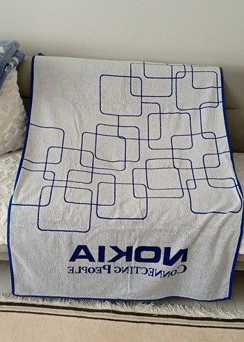 Koyu Mavi Baskılı Havlu - Görsel 3