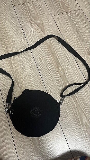 Smart Bags Askılı Çanta