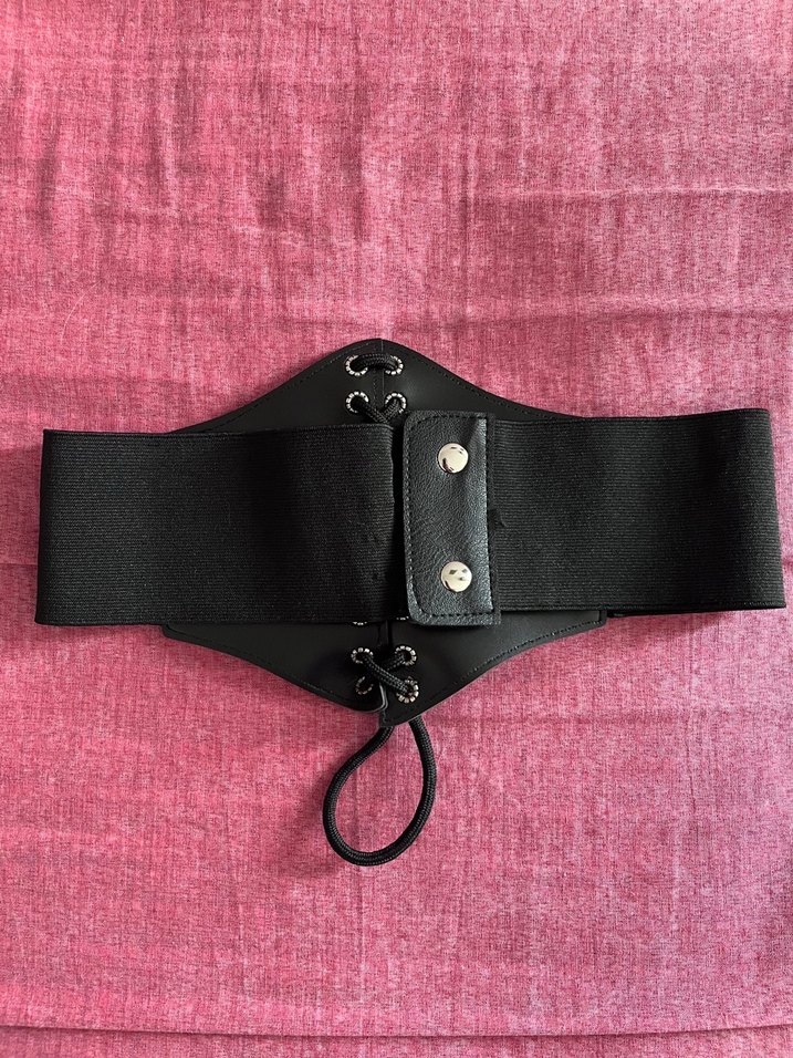 Siyah Deri Gotik Korse - Görsel 2