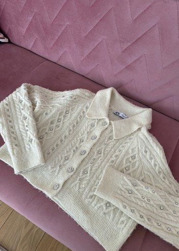 Zara taşlı hırka