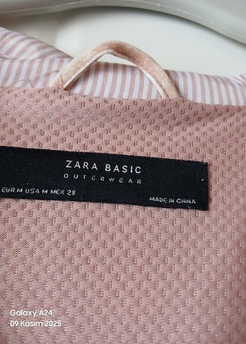 Bej Düğmeli Midi Kadın Yağmurluk - Görsel 3