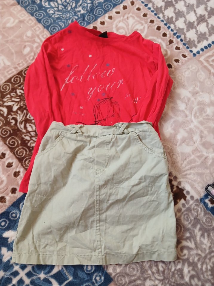 Kızlar için kırmızı uzun kollu pamuklu tişört - Görsel 2