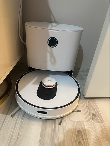 Robot süpürge çöp kovalı