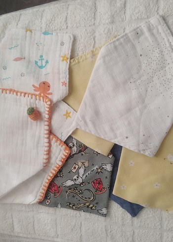 Nakışlı Bebek Önlükleri, Pastel Renkli - Görsel 2