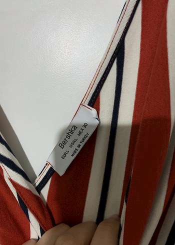 Kırmızı Çizgili Kemerli Uzun Kadın Tulum - Görsel 4