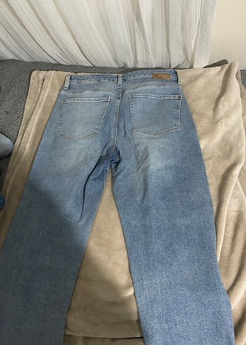 Kadın Mavi Bol Kesim Midi Denim Pantolon - Görsel 3