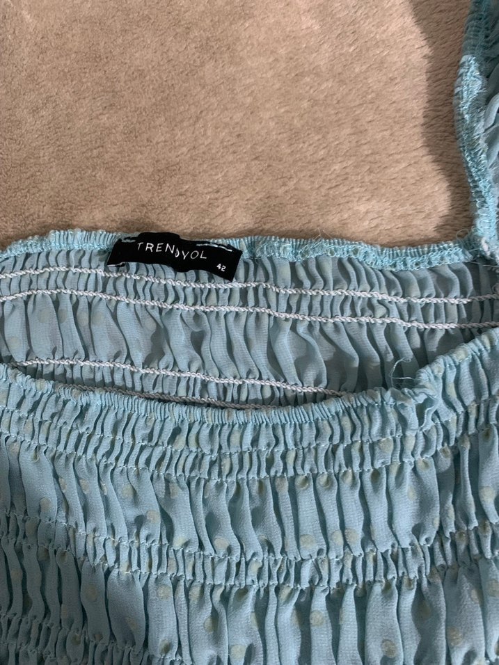 Kadın crop - Görsel 2