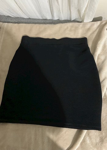 Siyah Mini Etek, Düz Kesim, Ofis Şıklığı - Görsel 3