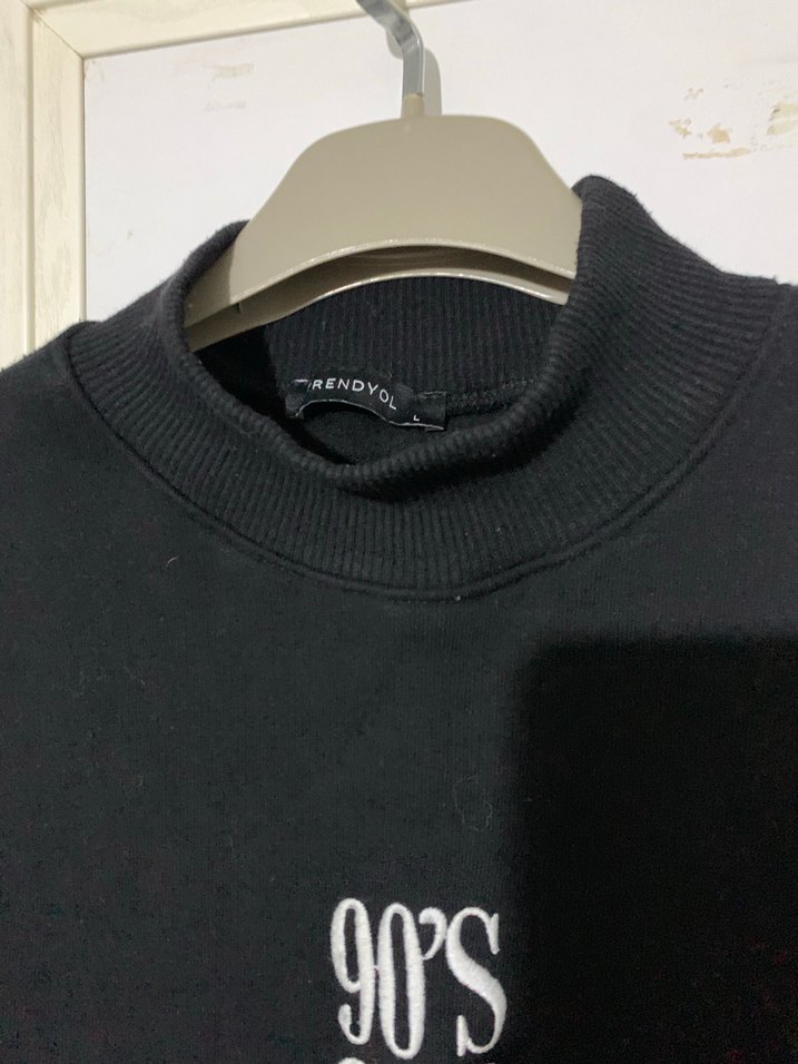 Siyah Uzun Kollu Kadın Sweatshirt - Görsel 2