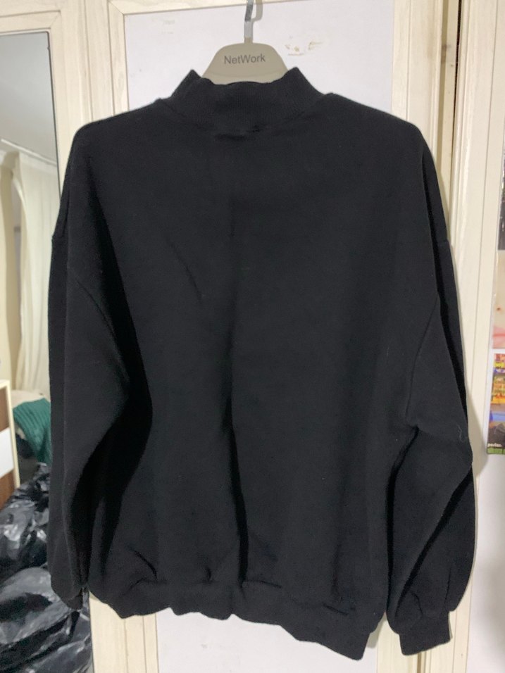 Siyah Uzun Kollu Kadın Sweatshirt - Görsel 4