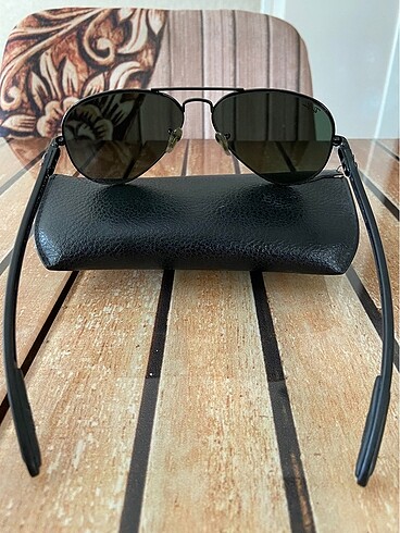 Beden Ray ban özel üretim unısex güneş gözlüğü.