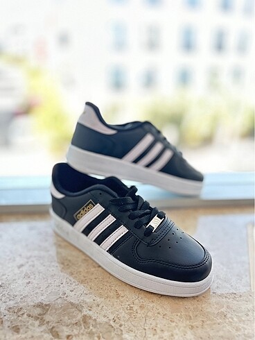 Adidas Ayakkabı