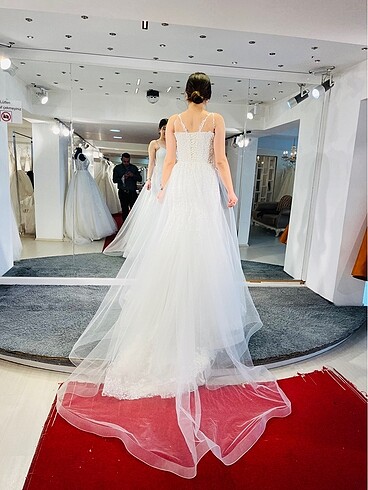 BALIK MODEL GELİNLİK