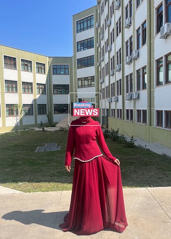 Bordo Uzun Drapeli Tesettür Abiye. İkili takımdır.