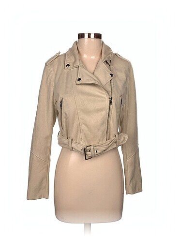 Bershka Mont %70 İndirimli.
