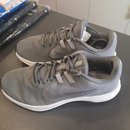 Nike bayan koşu ayakkabısı 