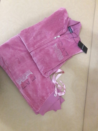 pembe kadife esortman takimi