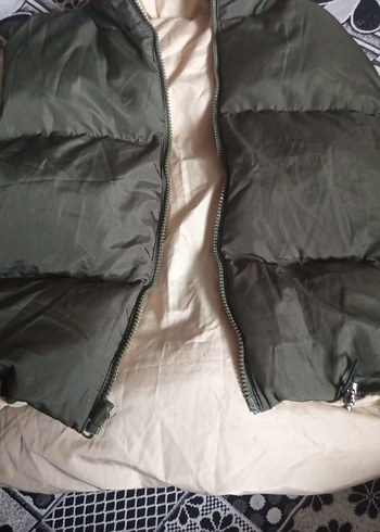 Gri Yüksek Yakalı Kadın Şişme Yelek - Görsel 3