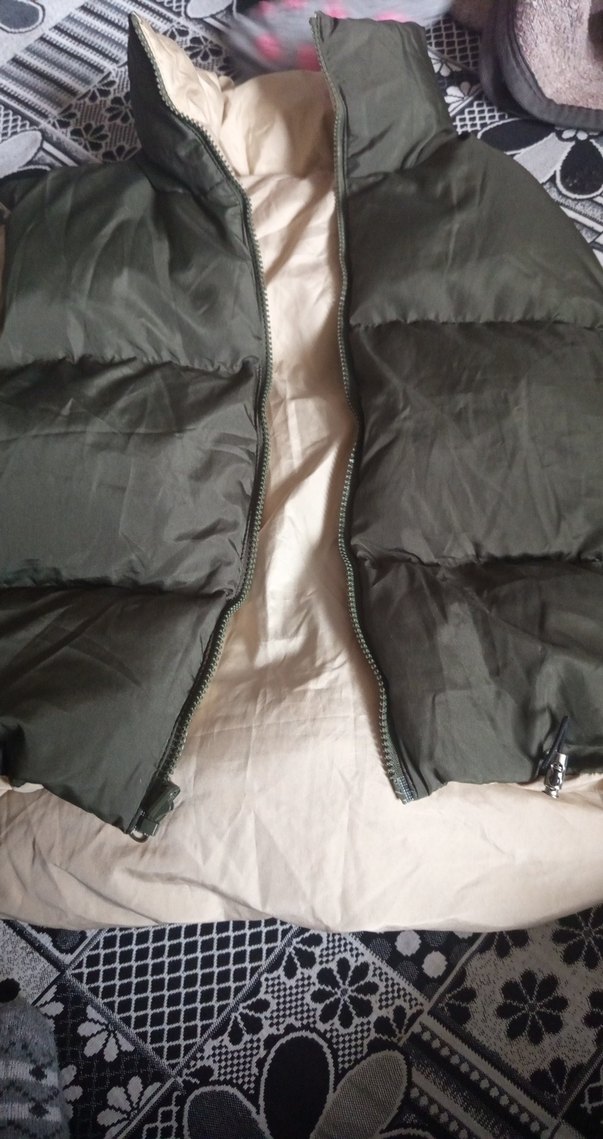 Gri Yüksek Yakalı Kadın Şişme Yelek - Görsel 3