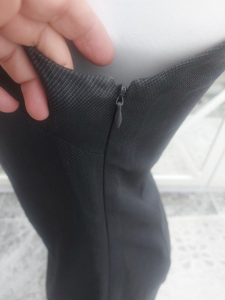 Siyah Kolsuz Midi Kalem Elbise - Görsel 4