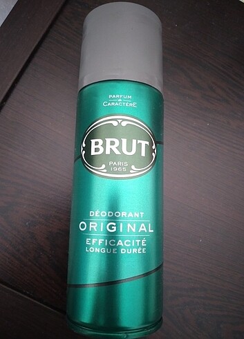 BRÜT Deodorant 