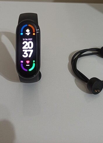 XİAOMİ Mİ BAND 6 AKILLI BİLEKLİK TEMİZ 