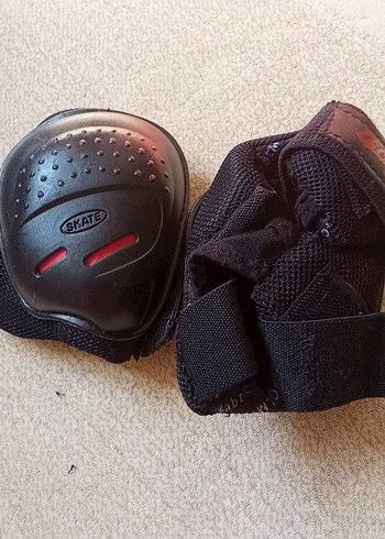 Siyah Kaykay dirseklikleri Velcro Bantlı - Görsel 2