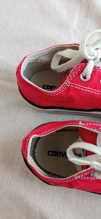 26 Beden kırmızı Renk Converse çocuk ayakkabı 