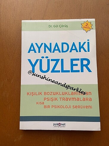 Aynadaki Yüzler kitap