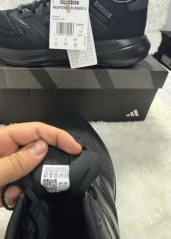 Orjinal Adidas RESPONSE RUNNER U 43,5 numara - Görsel 4