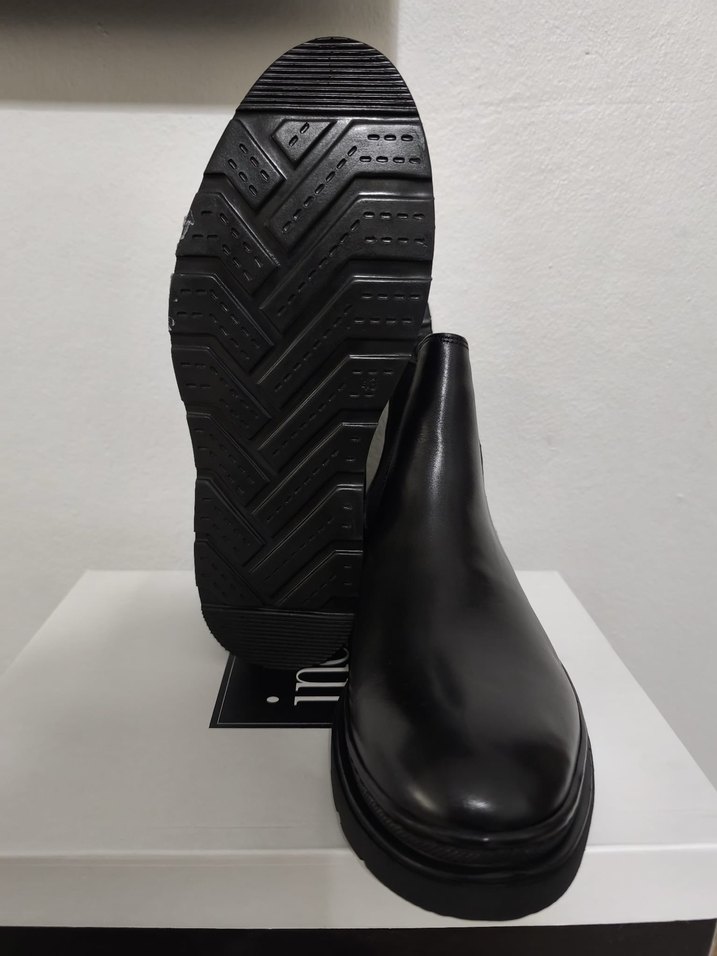 İnci Chelsea Bot - Görsel 2