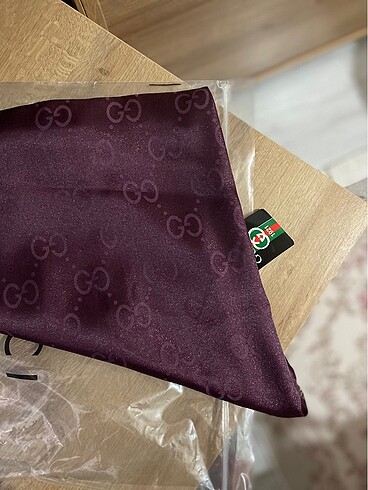 Gucci Şal