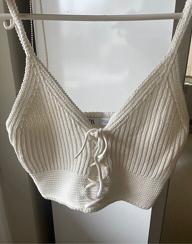 örme bağlamalı zara askılı bluz