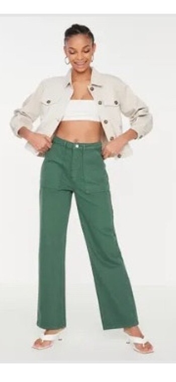 Yeşil cep detaylı yüksek bel wide pantolon