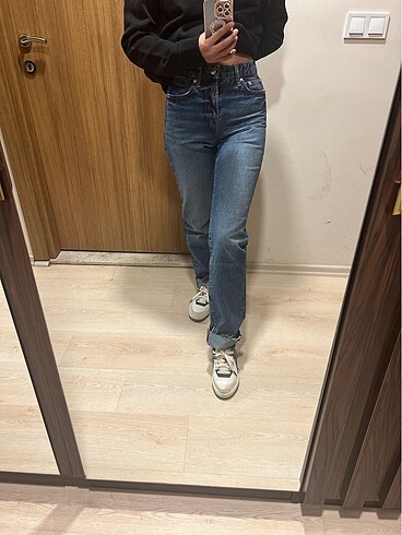 34 Beden lacivert Renk Zara jean pantolon