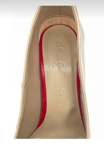 36 Beden Stiletto