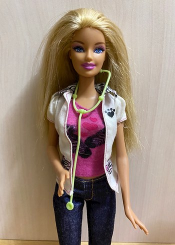 Barbie Barbie I Can Be Hayvanat Bahçesi Doktoru Oyun Seti 2011 Mattel