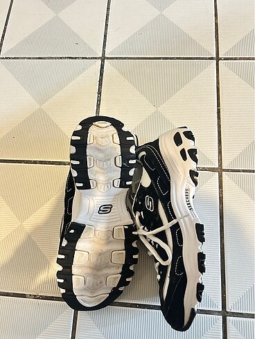 38 Beden Skechers