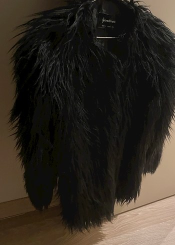 Stradivarius siyah kürk - Görsel 4