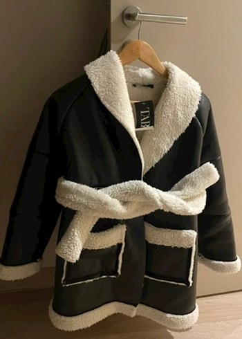 Kürklü Siyah Kısa Kadın Kışlık Mont - Görsel 4