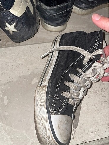 35 Beden Siyah converse
