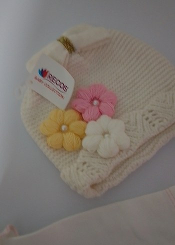 Nakışlı Beyaz Bebek Bere - Görsel 4