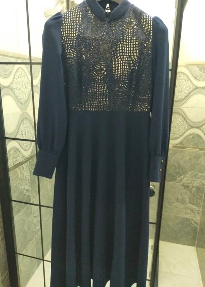 Tesettür Elbise - Görsel 3