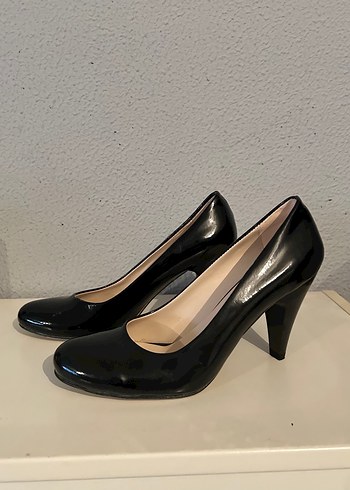 Kadın Siyah Stiletto Topuklu Klasik Ayakkabı - Görsel 2